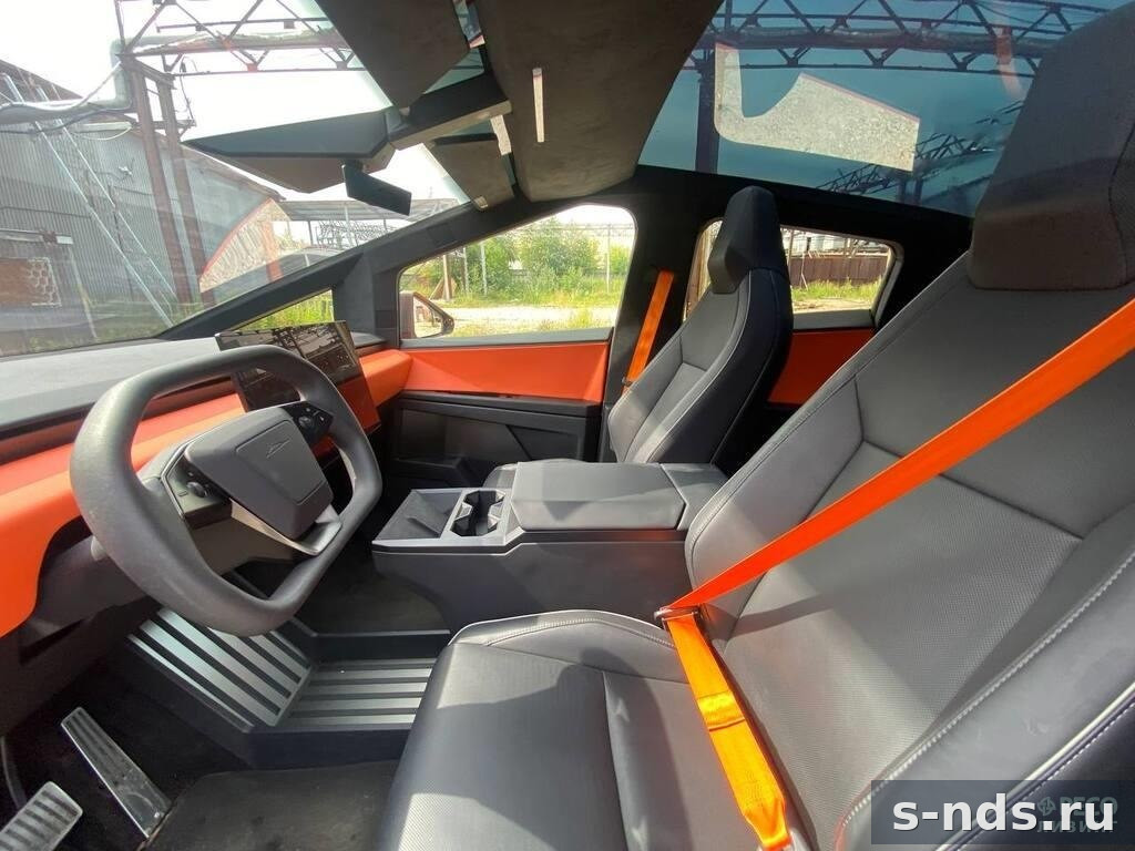 TESLA СYBERTRUCK 2024г.
