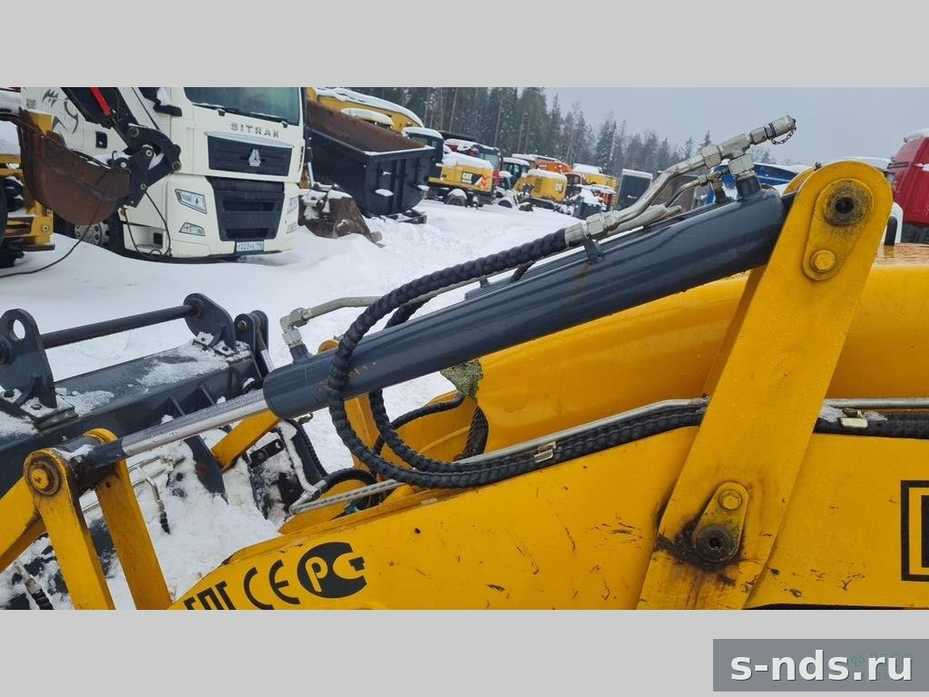 Экскаватор-погрузчик BULL 3SX 2023г.