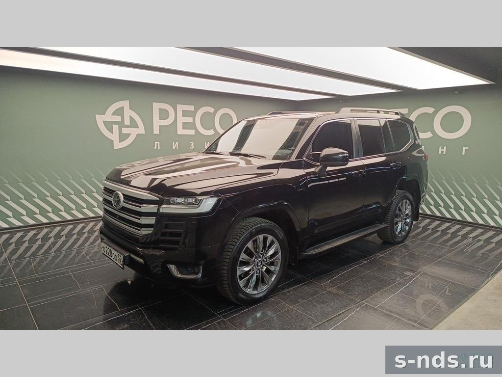 TOYOTA LAND CRUISER 300 2021г.