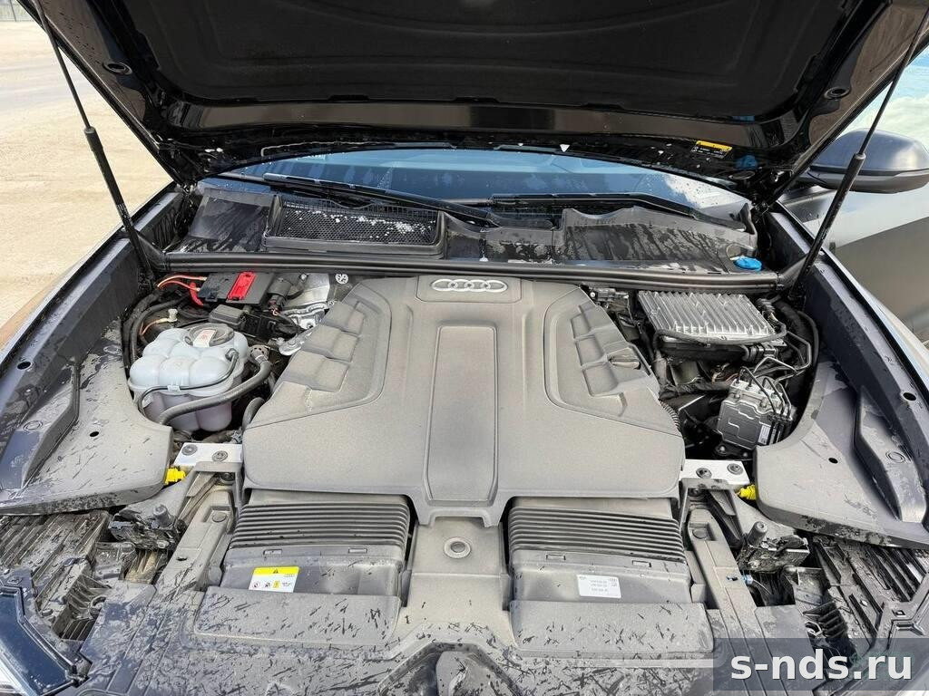 AUDI Q8  45 TDI tiptronic quattro Sport 2022г.