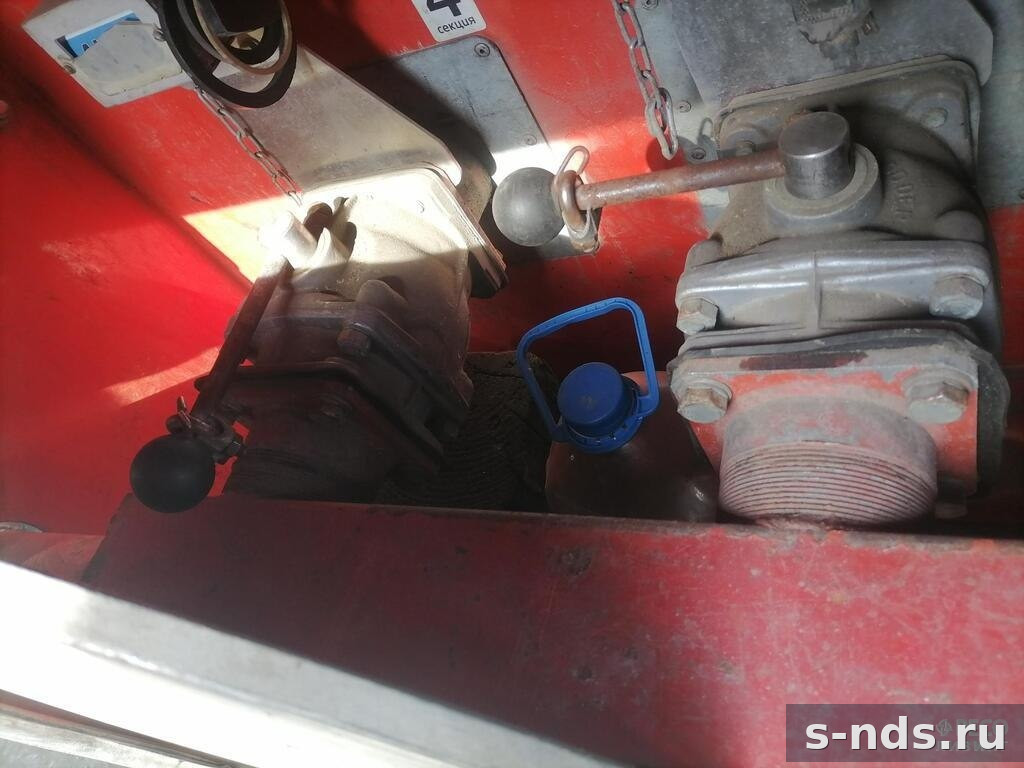 Полуприцеп- цистерна 35м3 бензовоз BONUM 914210