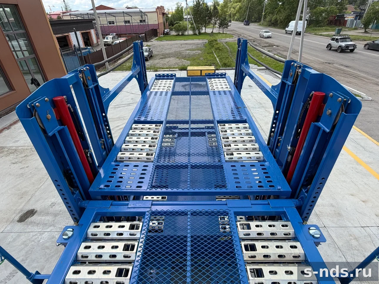 Автовоз-контейнеровоз