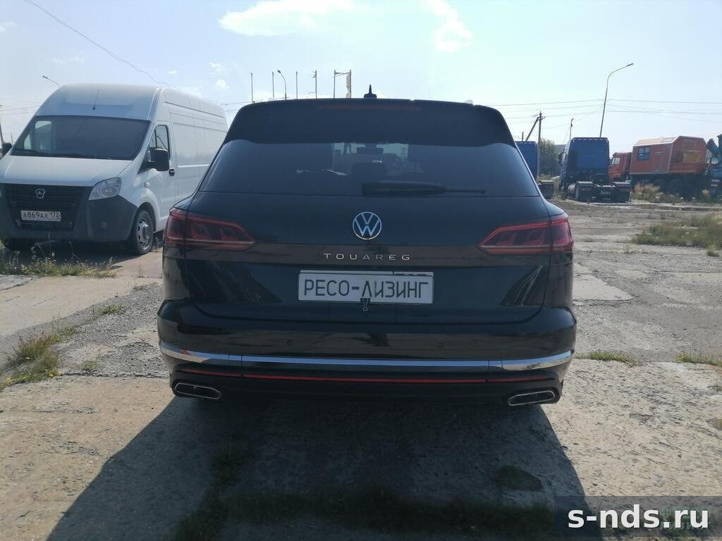 VOLKSWAGEN Touareg 2021г.