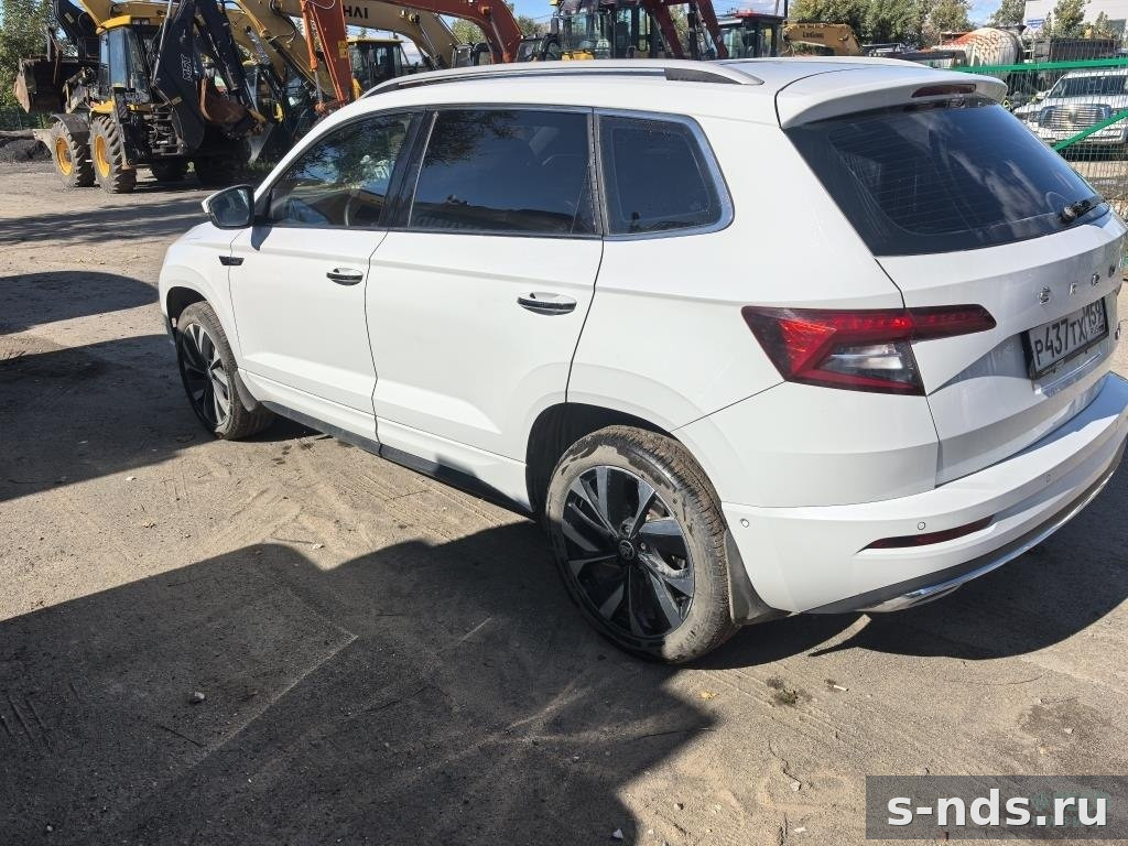 SKODA Karoq 2023г.