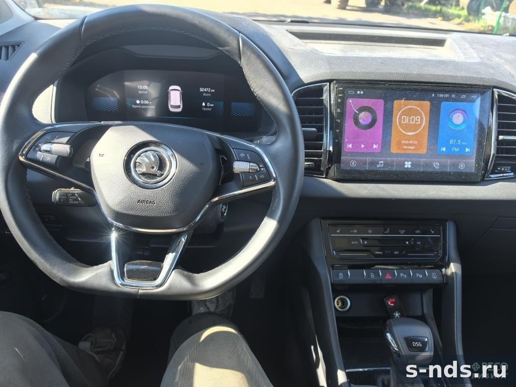 SKODA Karoq 2023г.
