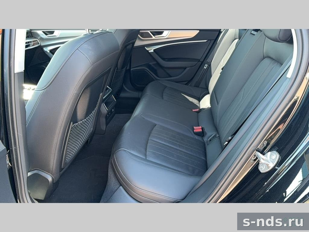 AUDI A6 Limousine 45 TFSI S tronic quattro Advance 2022г.