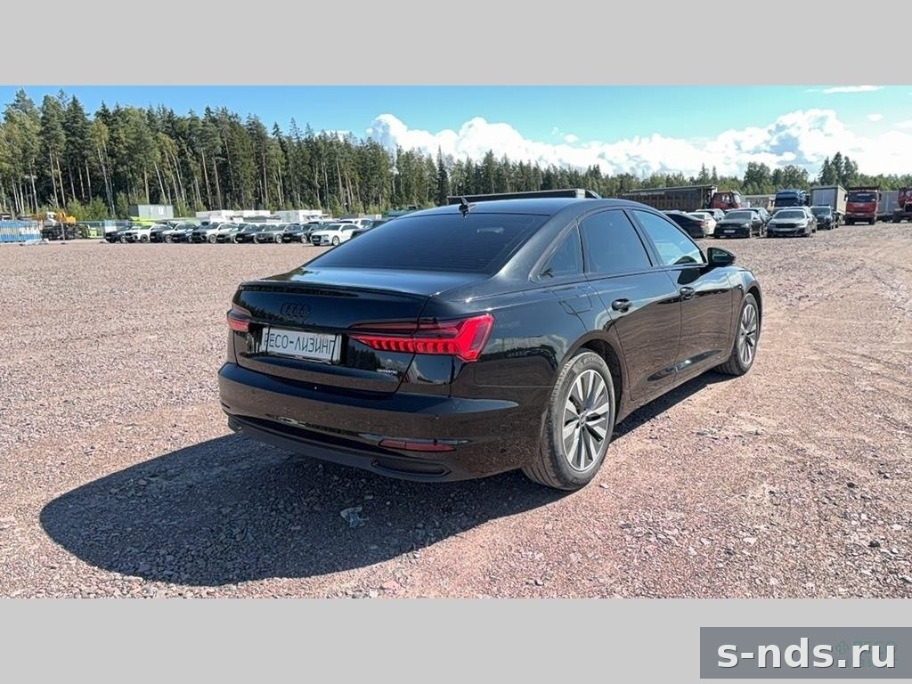 AUDI A6 Limousine 45 TFSI S tronic quattro Advance 2022г.