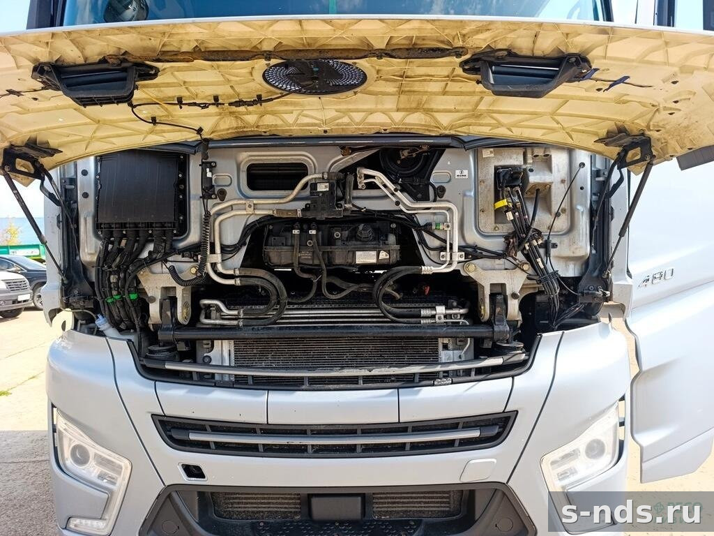 Тягач 4х2 SHACMAN SX4188YY381 2022г.