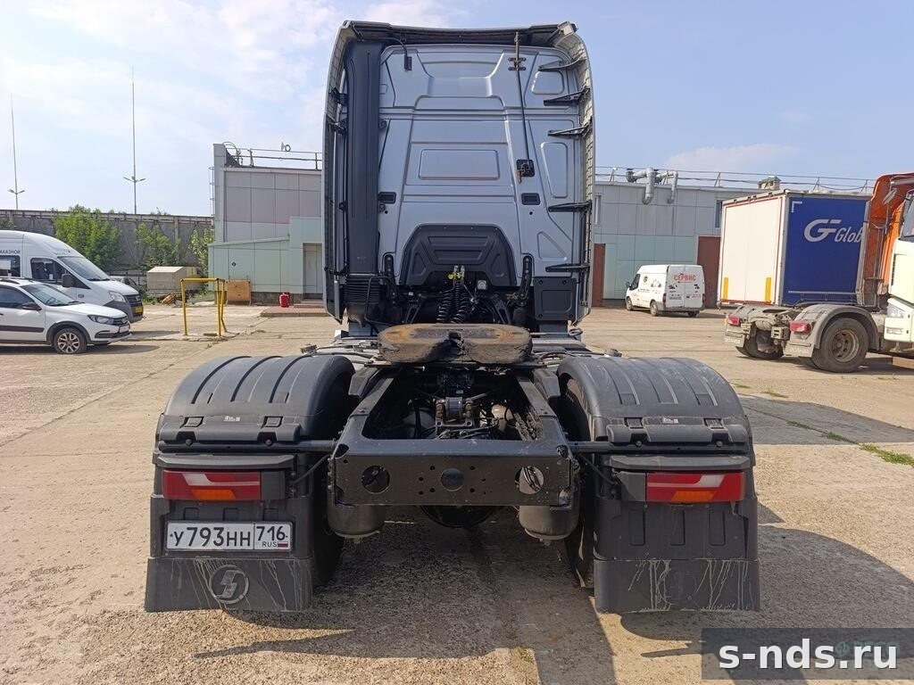 Тягач 4х2 SHACMAN SX4188YY381 2022г.