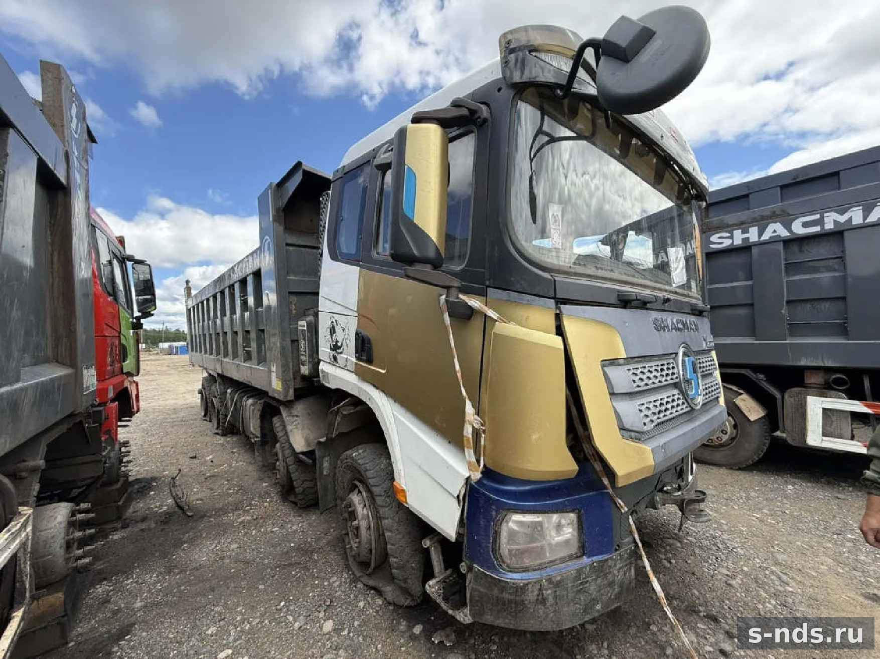 Самосвал SHACMAN SX33186W366C 2021г.