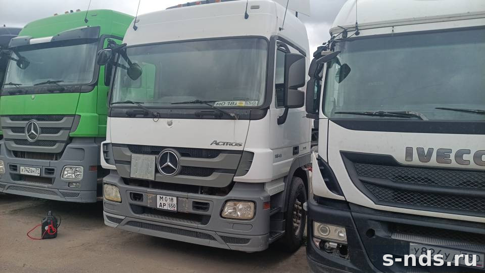 MERCEDES-BENZ