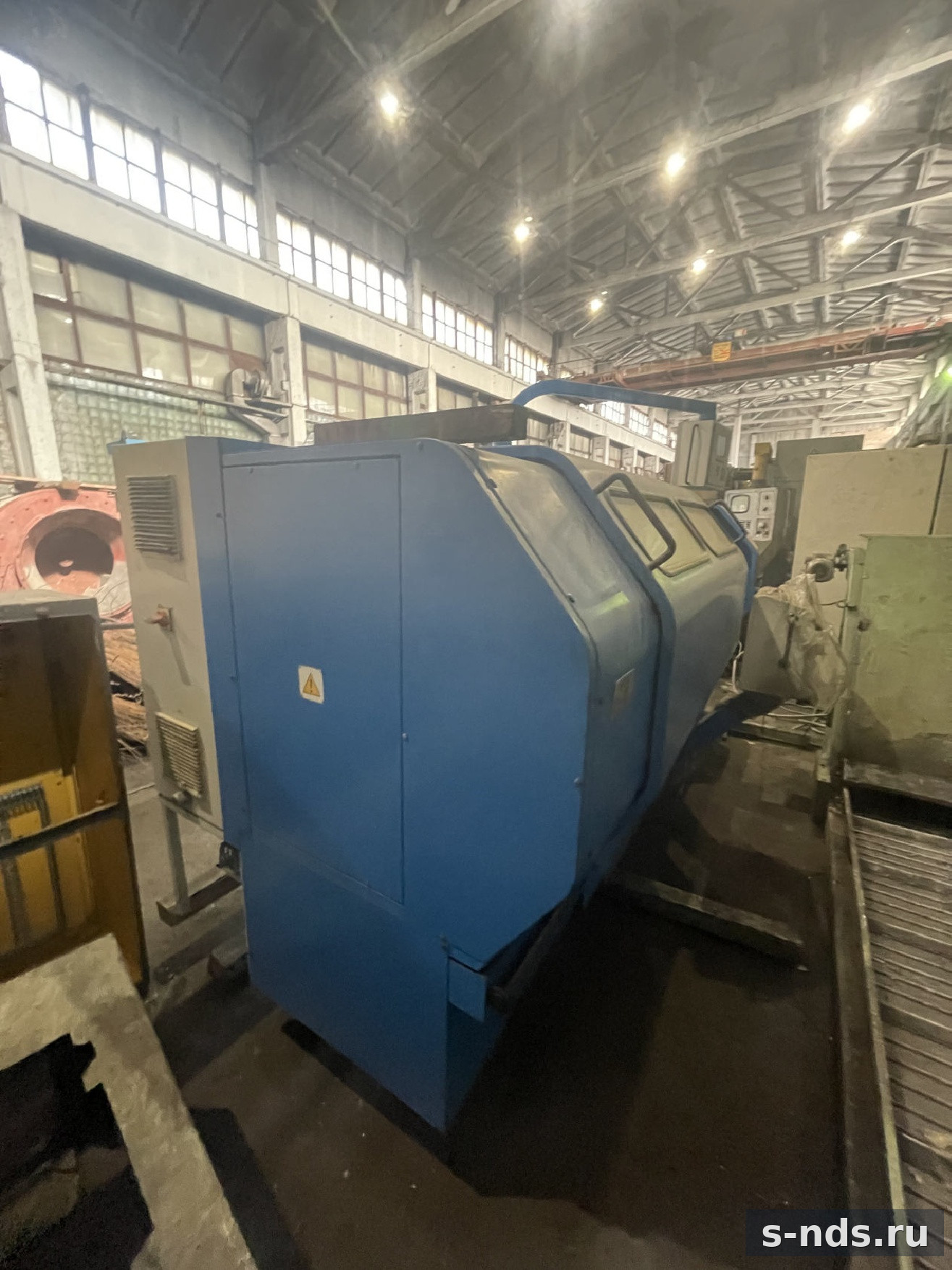 Станок токарный с циклическим управлением 16Р500Ф2