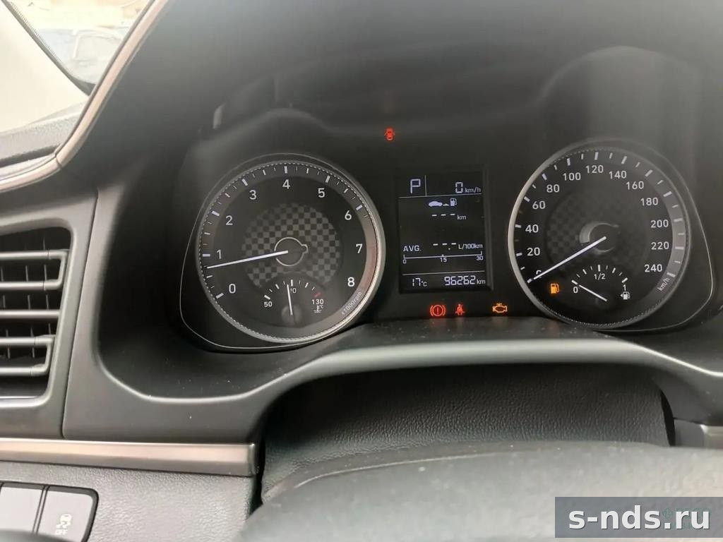 HYUNDAI ELANTRA 2020г.