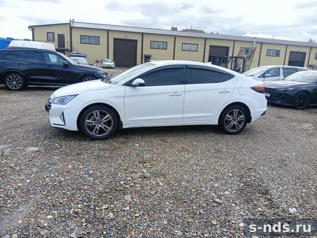 HYUNDAI ELANTRA 2020г.