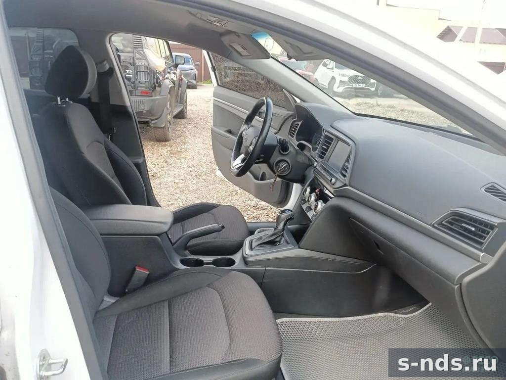 HYUNDAI ELANTRA 2020г.