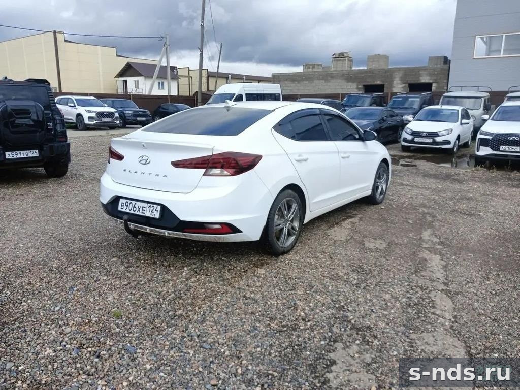 HYUNDAI ELANTRA 2020г.