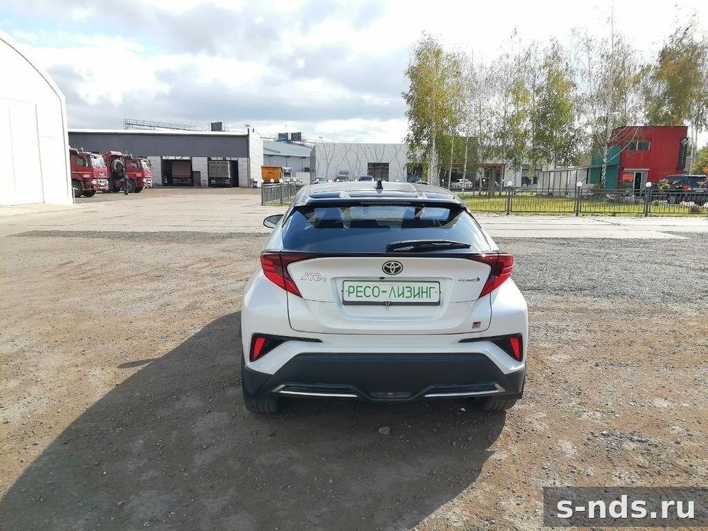 TOYOTA C-HR GR SPORT 2.0 HYBRID