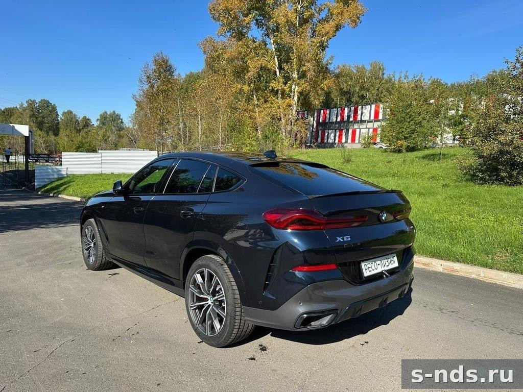 BMW X6 xDrive40i M Sport 2022г.