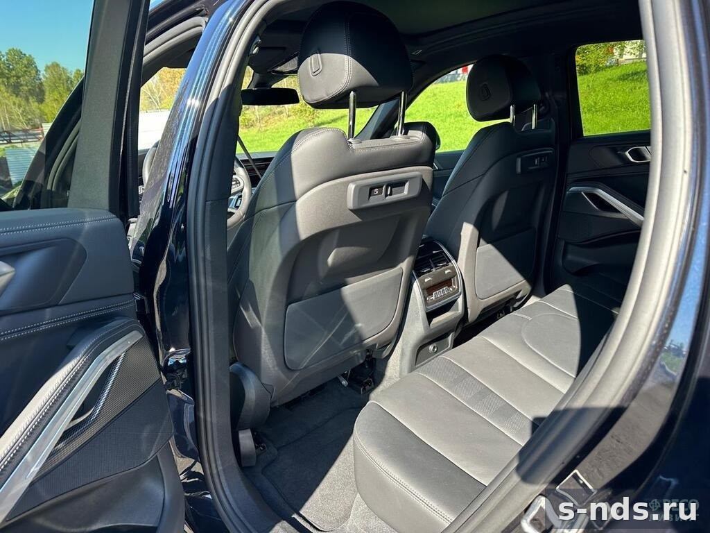 BMW X6 xDrive40i M Sport 2022г.