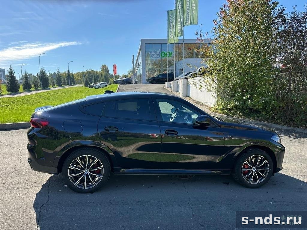 BMW X6 xDrive40i M Sport 2022г.