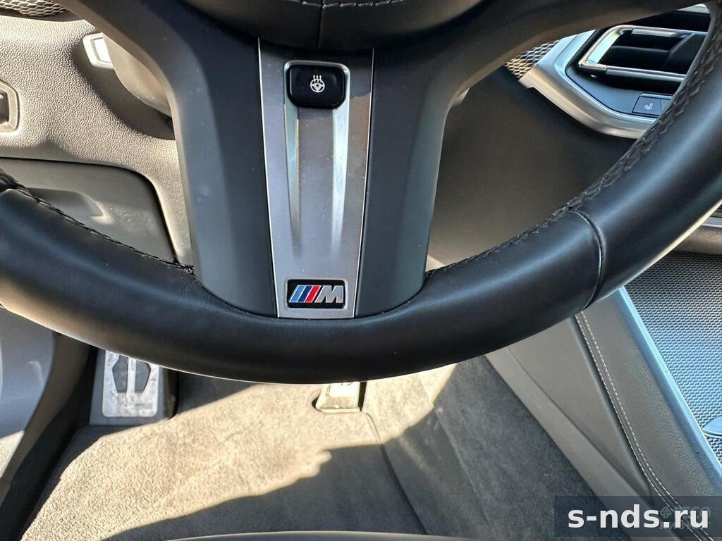 BMW X6 xDrive40i M Sport 2022г.