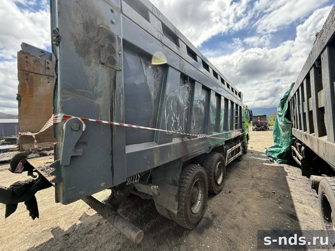 Самосвал SHACMAN SX33186W366C 2023г.