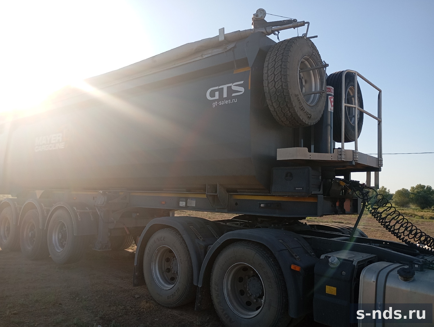 Полуприцеп - самосвал CTTM CARGOLINE 962200-10.00.00.000