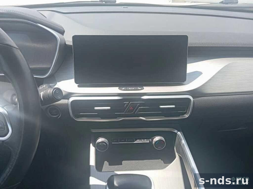 GEELY COOLRAY Luxury 2022г.