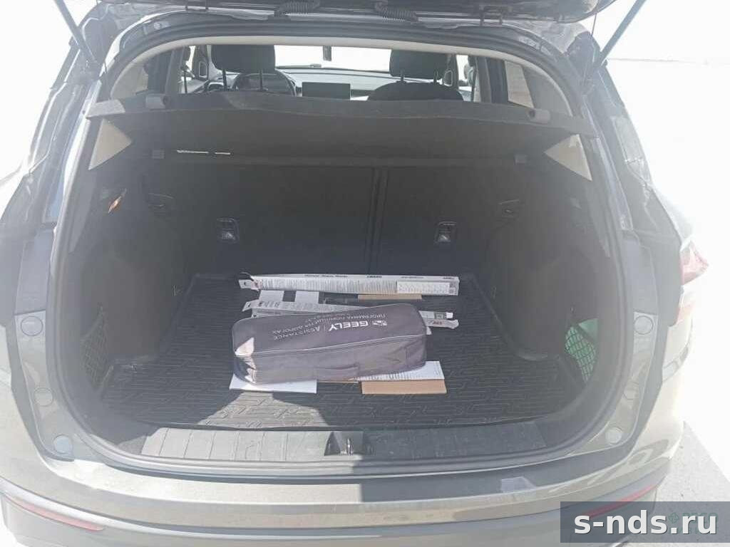 GEELY COOLRAY Luxury 2022г.