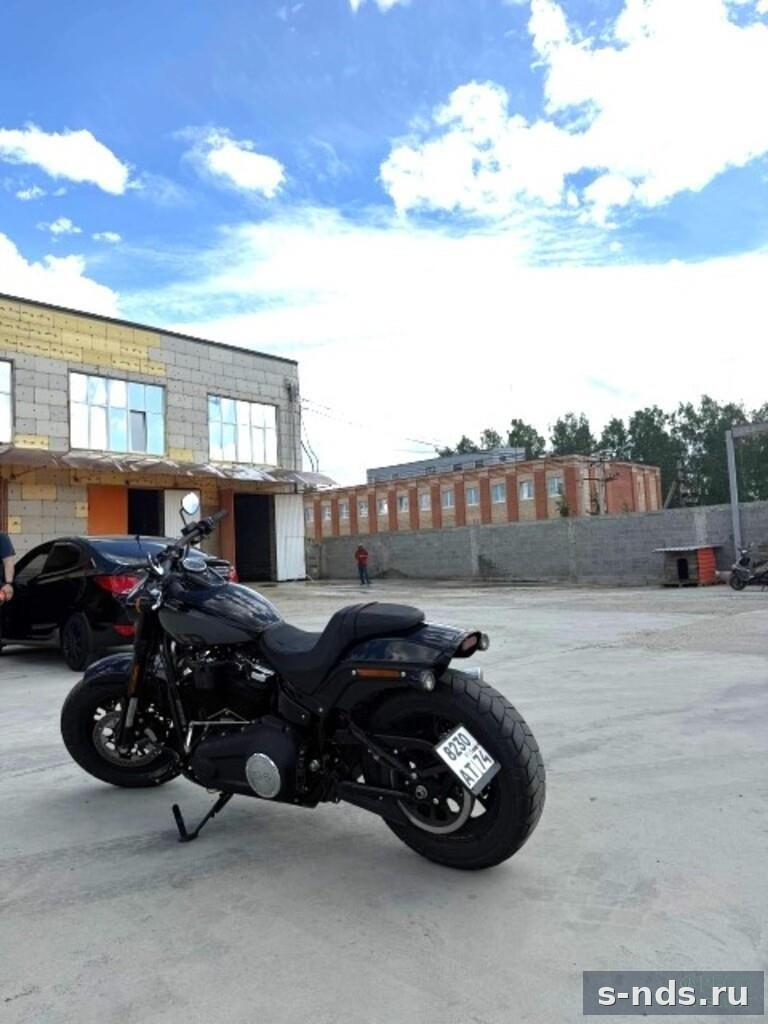 HARLEY-DAVIDSON Fat Bob 114 2023г.