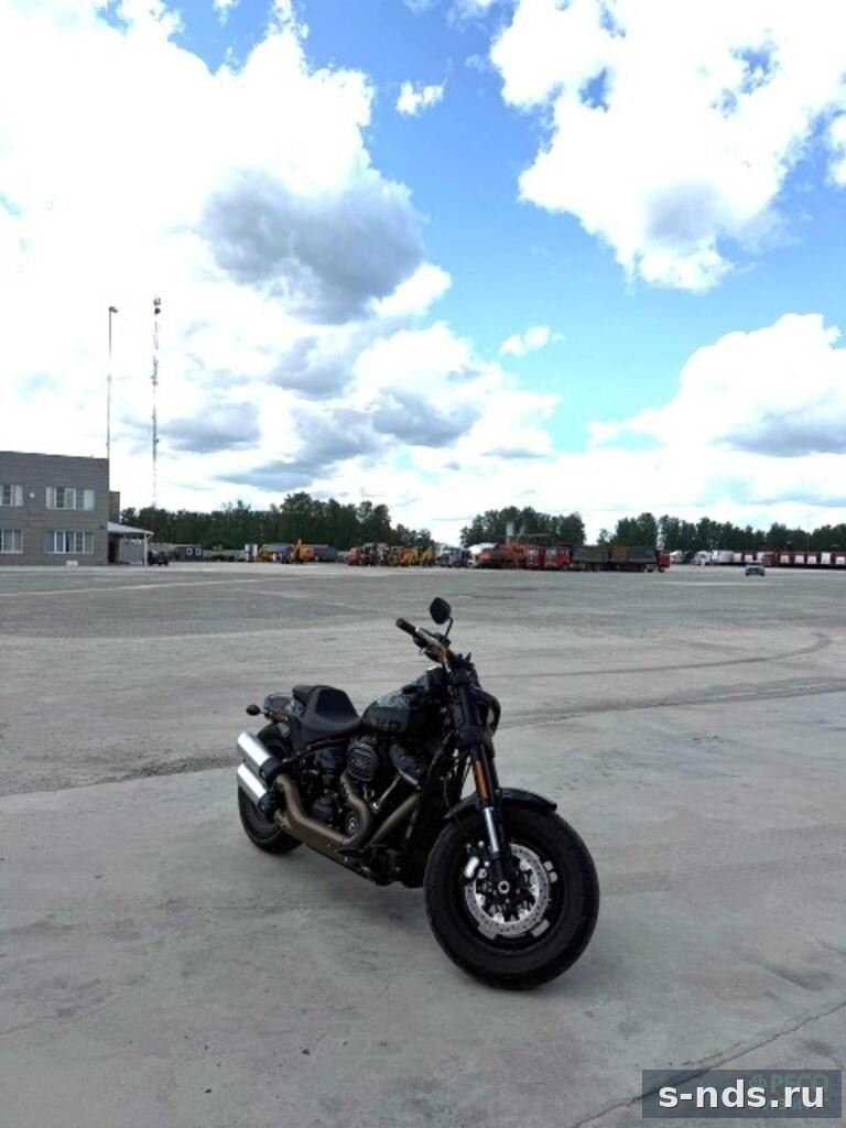 HARLEY-DAVIDSON Fat Bob 114 2023г.