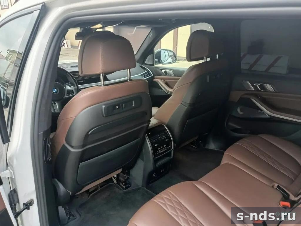 BMW X7 XDRIVE40I 2022г.