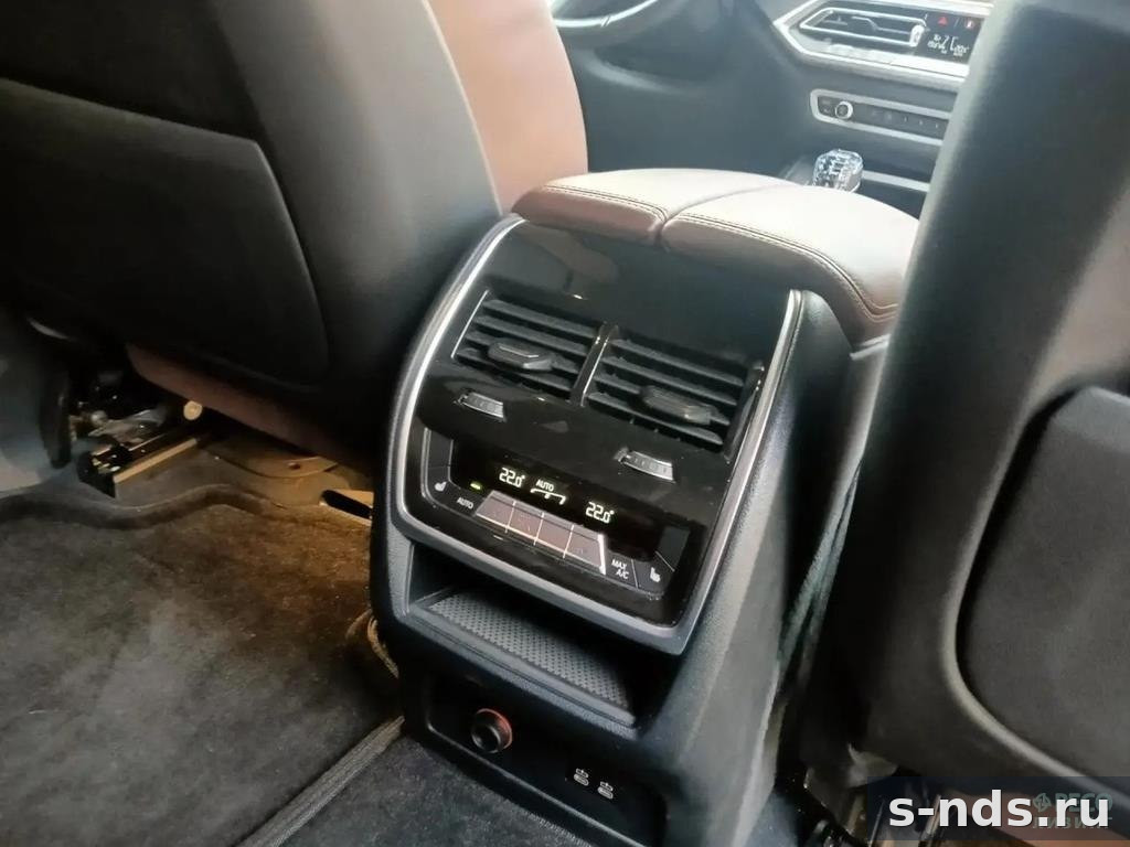 BMW X7 XDRIVE40I 2022г.