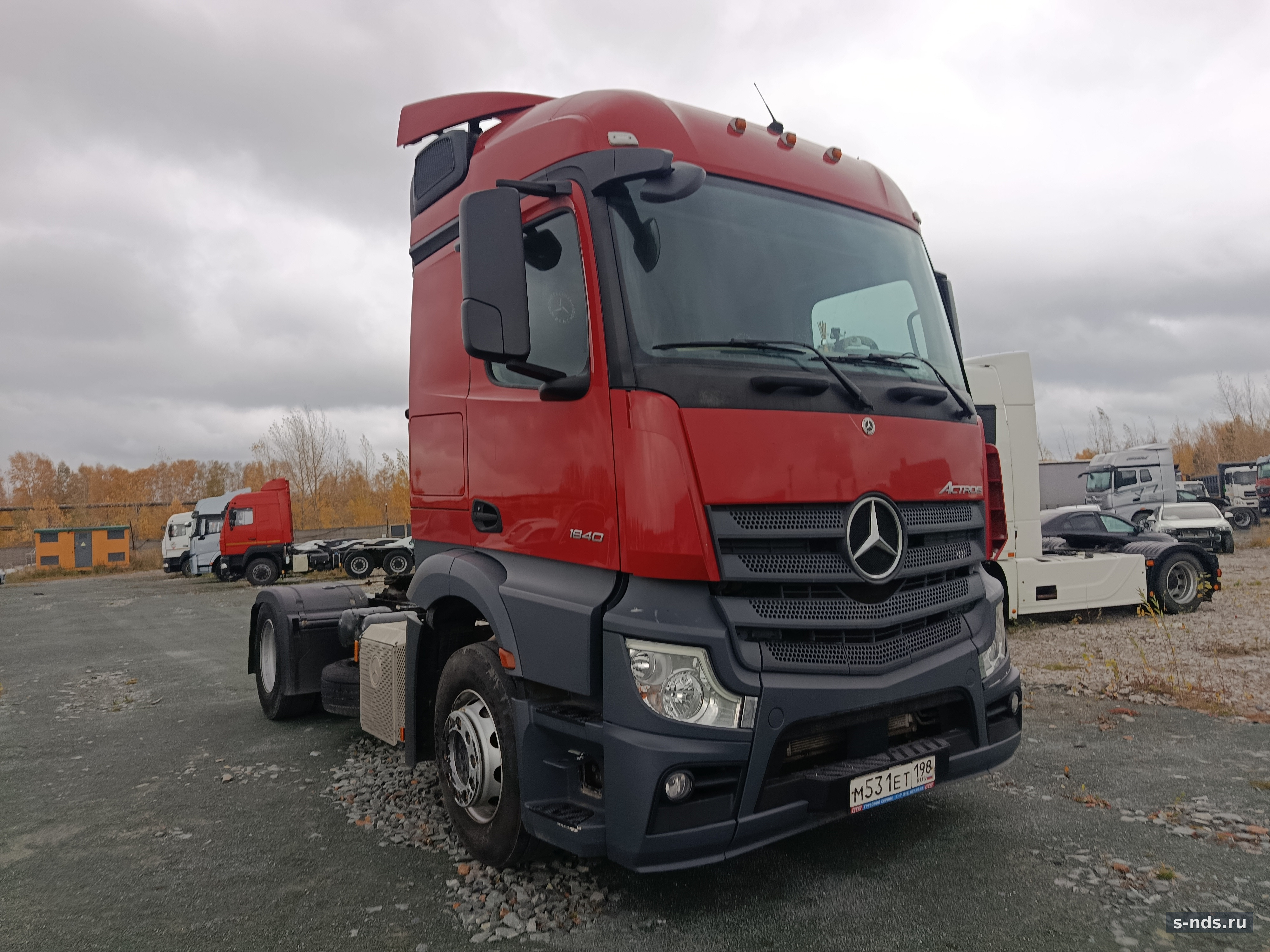 MERCEDES-BENZ