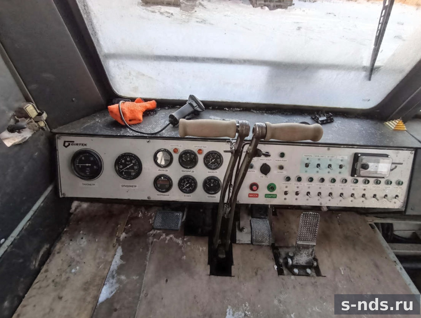 Cнегоболотоход ГИРТЕК МСГ-27 КМ3 2023г.
