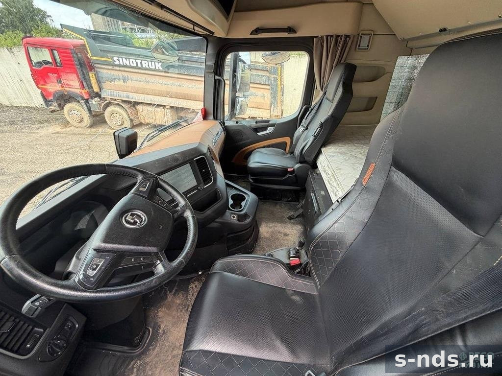 Тягач 4x2 SHACMAN SX4188YY381 2024г.