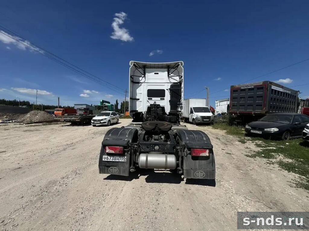 Тягач 4х2 FAW J7 2023г.