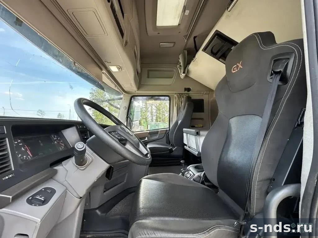 Тягач 4х2 DONGFENG GX 2024г.