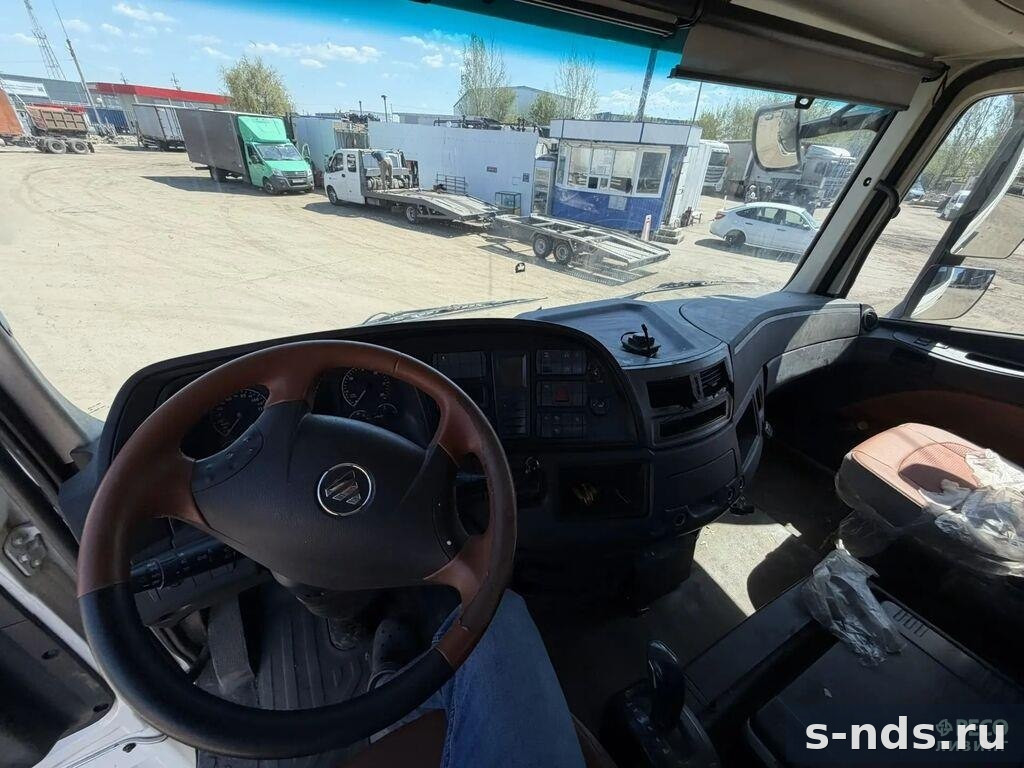Тягач 4х2 FOTON AUMAN 2023г.