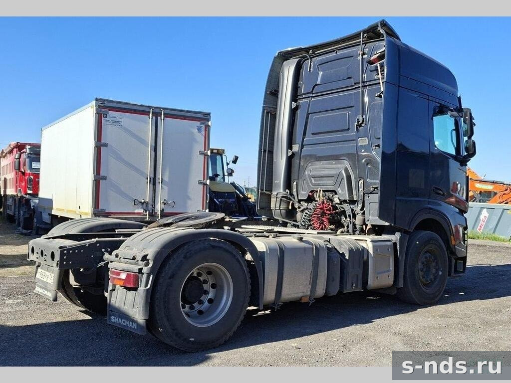 Тягач 4х2 SHACMAN c ADR 2023г.