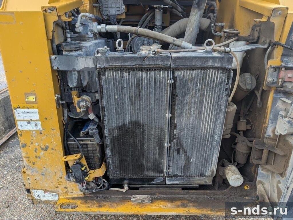 Мини-погрузчик XCMG SR760RU 2023г.