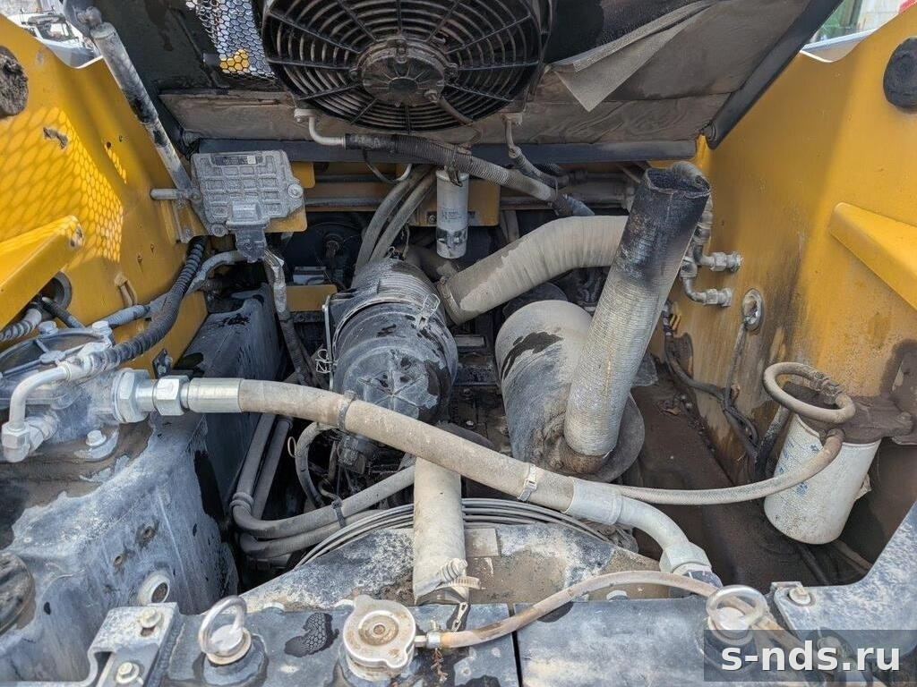 Мини-погрузчик XCMG SR760RU 2023г.
