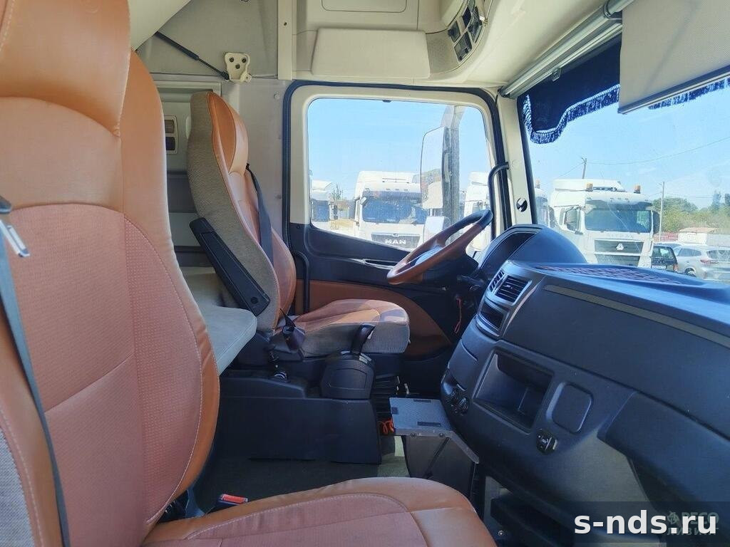 Тягач 4х2 FOTON AUMAN 2023г.