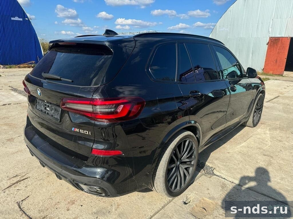 BMW X5 M50i 2020г.