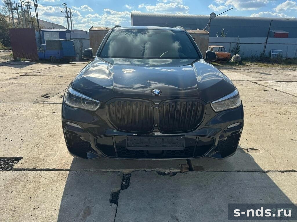 BMW X5 M50i 2020г.