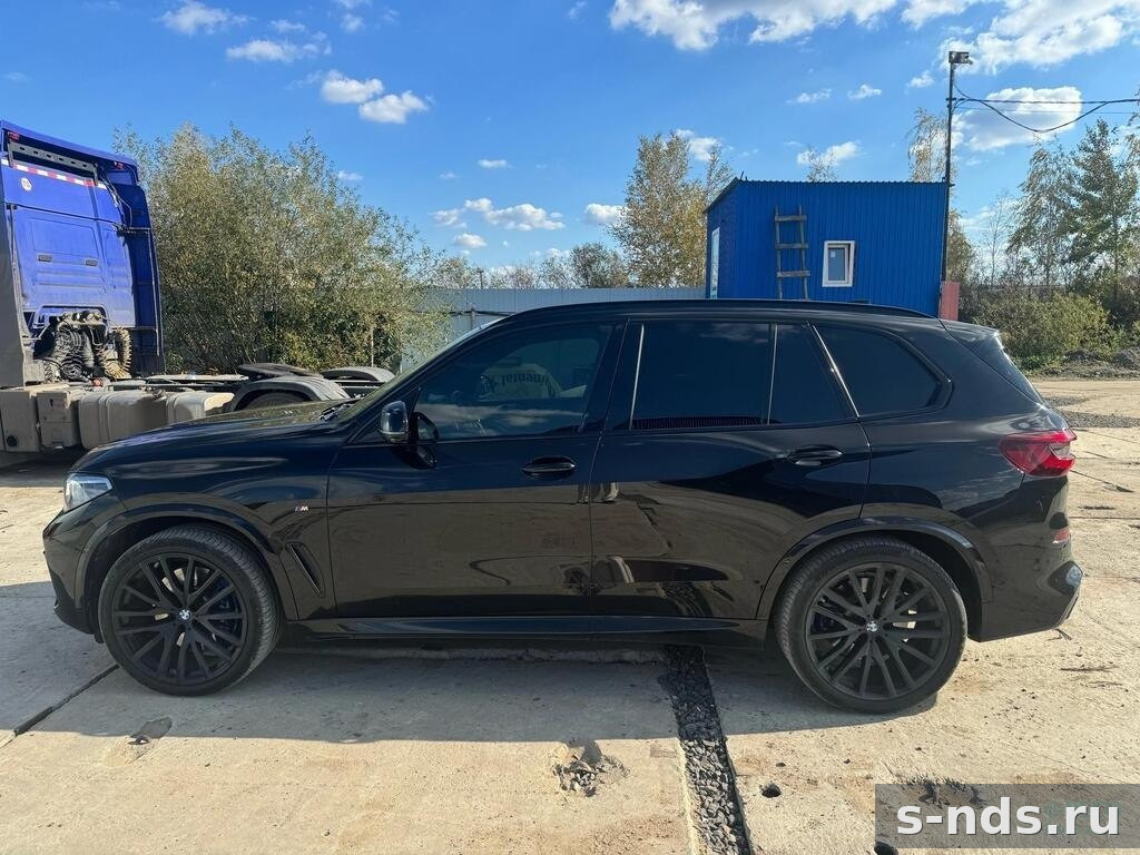 BMW X5 M50i 2020г.