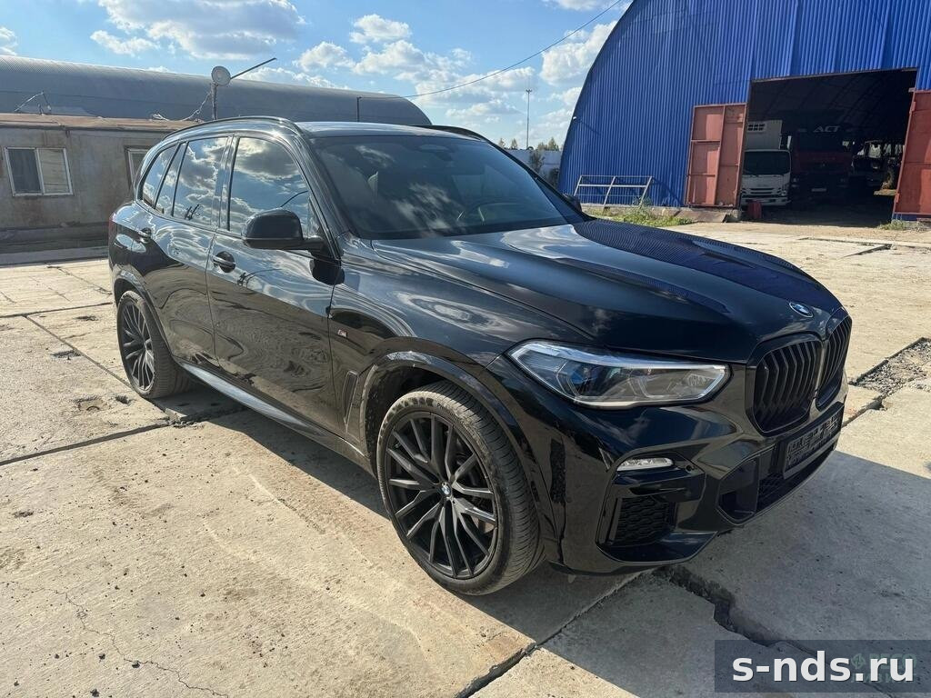 BMW X5 M50i 2020г.