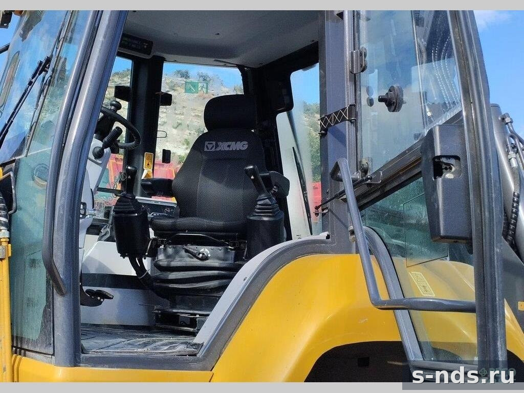 Экскаватор-погрузчик XCMG XC8-S3570 2023г.