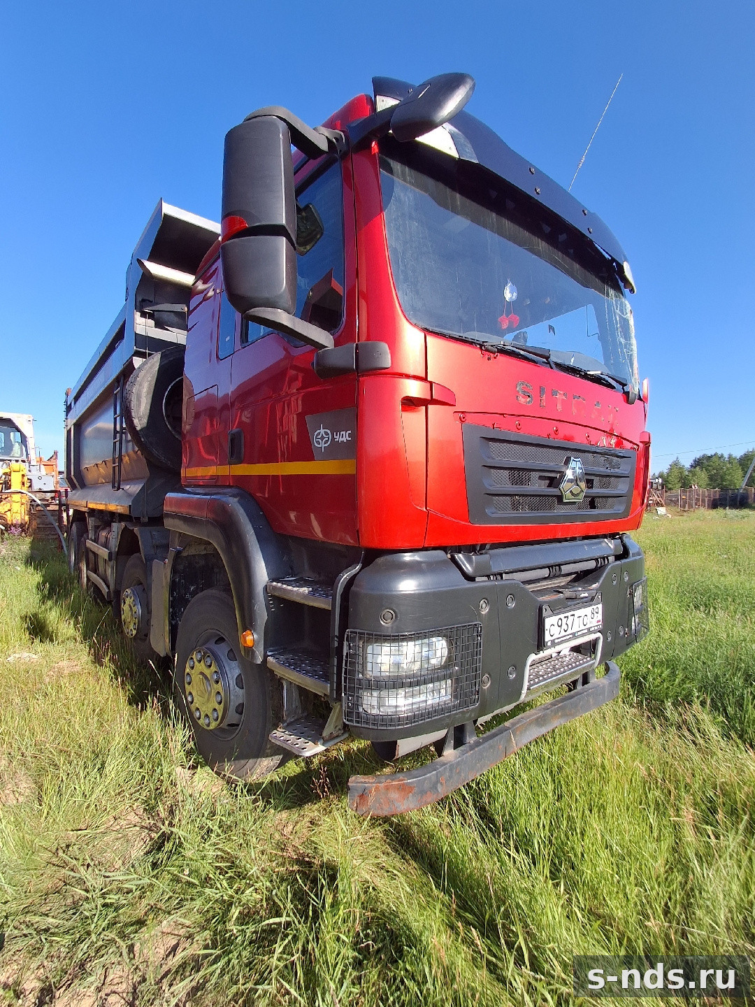 Самосвал SITRAK C7H 2023г.