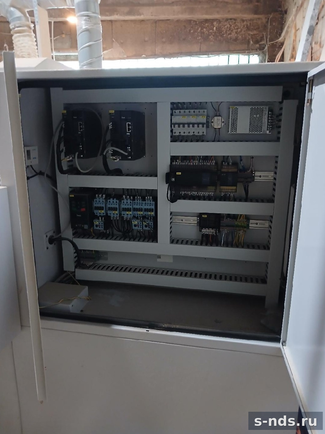 ФОРМАТНО-РАСКРОЕЧНЫЙ ЦЕНТР С ЧПУ KDT KS-832C 2024г.